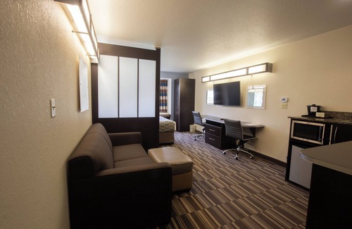 Waynesburg Hotel | Microtel Inn & Suites by Wyndham Waynesburg