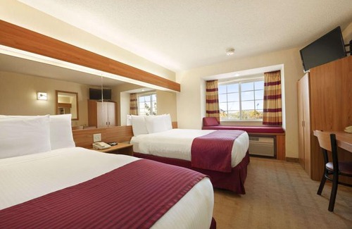 Thurston Hotel | Microtel Inn & Suites by Wyndham Ann Arbor