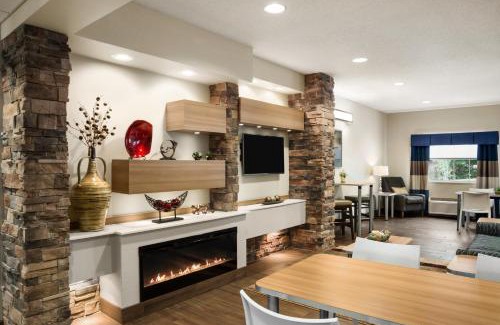 Lynchburg Hotel | Microtel Inn & Suites by Wyndham