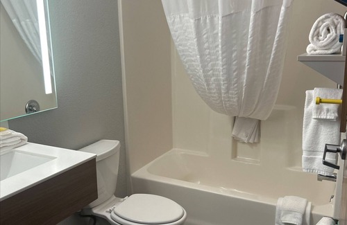 Mansfield Hotel | Microtel Inn & Suites by Wyndham Mansfield