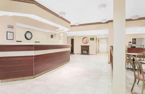 Hamburg Hotel | Microtel Inn & Suites by Wyndham Hamburg
