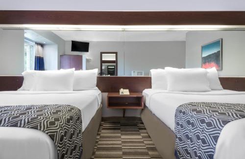 London Hotel | Microtel Inn & Suites by Wyndham London