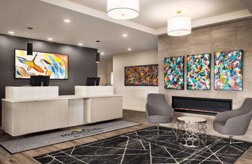 Dorval Hotel | Microtel Inn & Suites Dorval QC