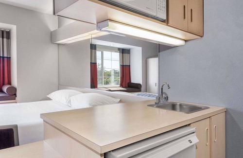 Ceres Hotel | Microtel Inn & Suites Modesto