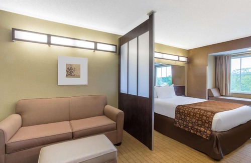 Mansfield Hotel | Microtel Inn & Suites Mansfield PA