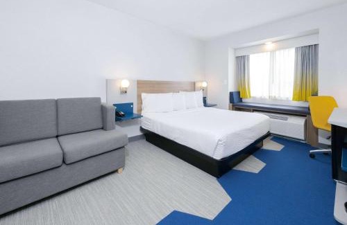 Springville Hotel | Microtel Inn & Suites Springville