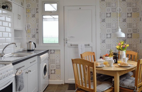Whithorn Cottage | Mid Bishopton Cottage - UK10910