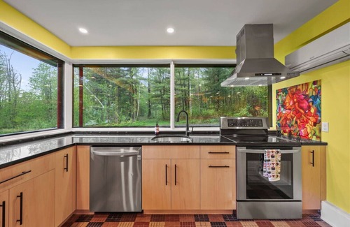 Pittsfield House | Mid-Century At Friendly Hills w Guest Passes !