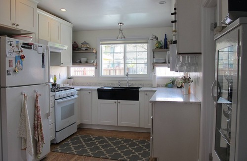 Petaluma House | Mid-century bungalow in wine country
