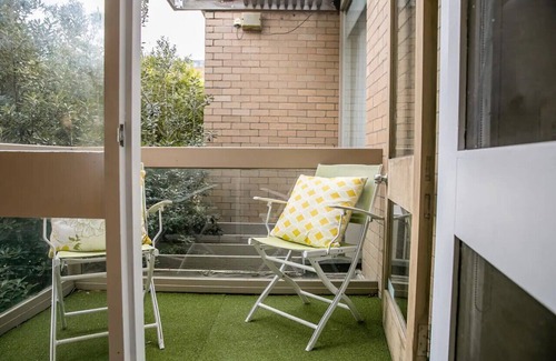 Geelong Apartment | Mid-century Gem - Geelong CBD