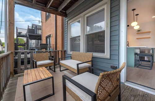 Avondale Apartment | Mid-Century Gem in Avondale - 2BR - Office - Free Parking