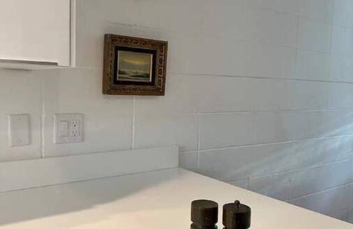 Magnesia Falls Cove Condo | Mid-century getaway in the heart of Rancho Mirage - Pet Friendly!