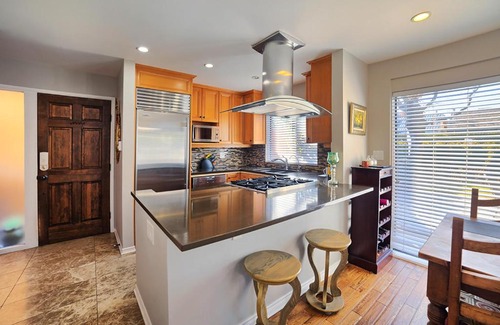 Kitsilano Apartment | Mid Century Getaway Home - Kitsilano - Vancouver