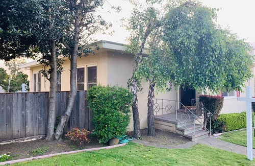 Southern Hills House | Mid-Century Home 3bd 1 bath, Easy Parking Comfortable San Francisco Neighborhood