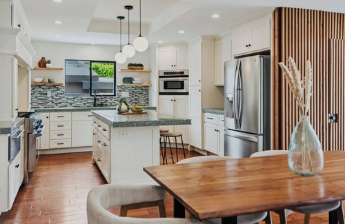 Harbor Villa | Mid Century Modern Beach Villa with Pool - Close to beaches, parks, Disneyland