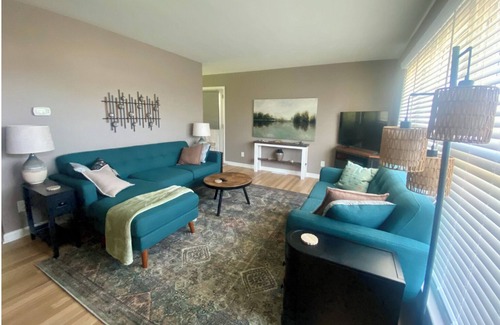 Camp Hill House | Mid-century Modern Beauty