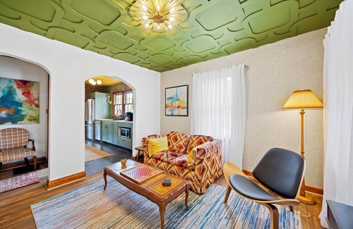 Poplar Level House | Mid-Century Modern Gem Pet-Friendly 2BR w/Deck