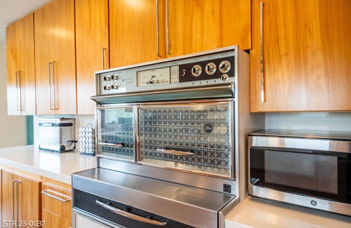 Dana Point House | Mid-century modern home with Epic Coastline Views!