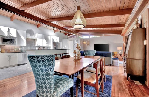 Champaign House | Mid-Century Modern House with Hot Tub Near Country Club