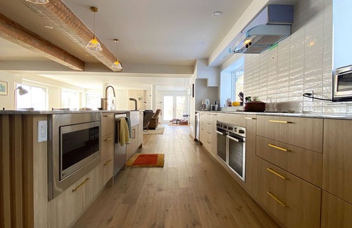 Cheneville Cottage | Mid Century Modern Lakefront Retreat w/Guest House and Hot Tub