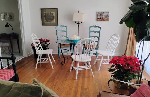 Mid City South House | Mid-Century Modern meets Cajun Creole