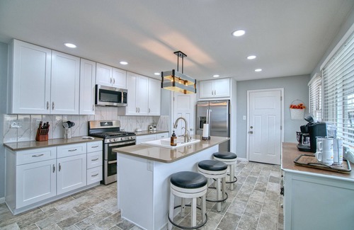 Sterling House | Mid-Century Modern Ranch Home TOTALLY Renovated With Country living