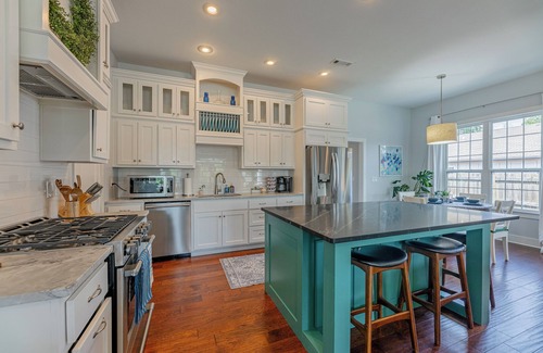 Downtown House | Mid-Century Modern Gem in Downtown Bentonville!