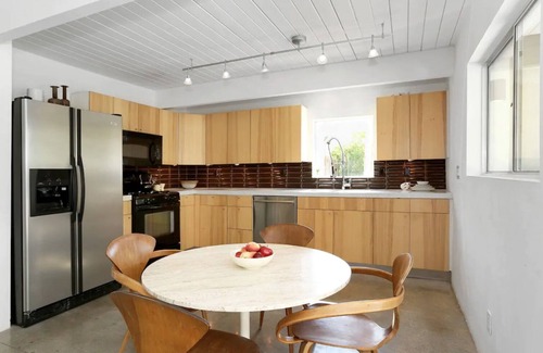 Racquet Club Estates House | Mid-Century Modern Alexander - A Desert Garden