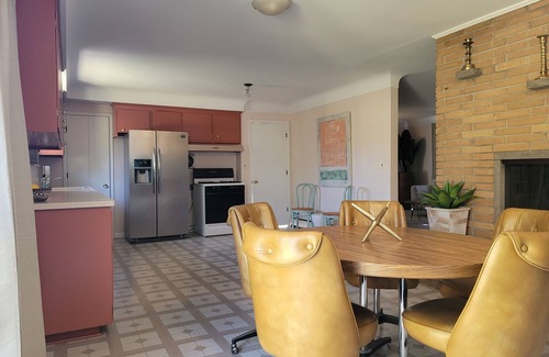 Drayton Plains House | Mid-Century Palm Spring Lifestyle