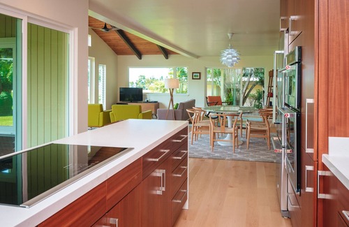Princeville House | Mid-century Remodeled Spectacular Ocean Views! 10% Discount for Week+ Stays!
