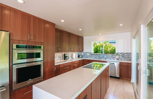 Princeville House | Mid-century Remodeled Spectacular Ocean Views! 10% Discount for Week+ Stays!