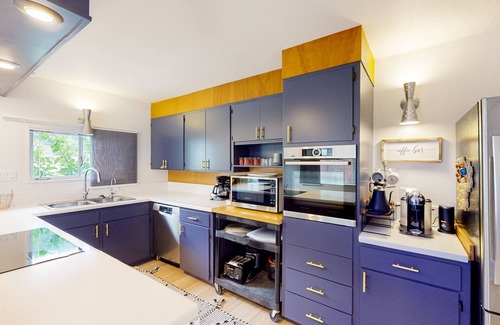 Monte Rio House | Mid-century, riverfront home with hot tub & redwood views - dog-friendly