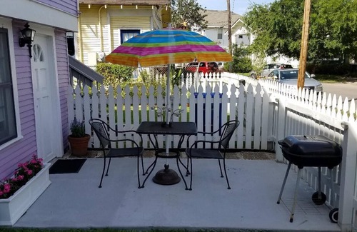 New Orleans Apartment | Mid City/City Park, Corporate/Executive Apt, Clean and Safe Area