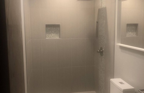 Lawrence Condo | Mid term rental for business professions, close to hospitals.