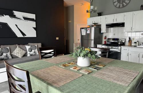 Union City Apartment | Mid-Town View 4 BR Near NYC