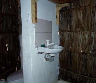 Gede Bed & Breakfast | Mida Creek Eco Camp - relax in cosy cottage