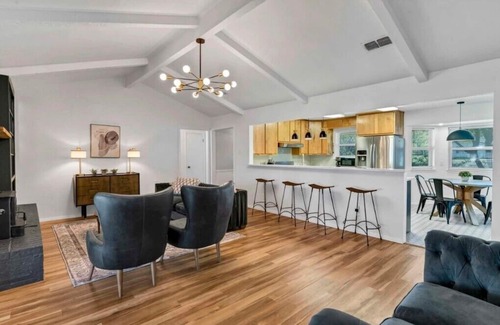 Willow Park House | Midcentury Retreat on 1 Acre with Pool! Pets Welcome!