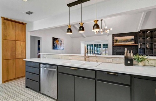 Willow Park House | Midcentury Retreat on 1 Acre with Pool! Pets Welcome!