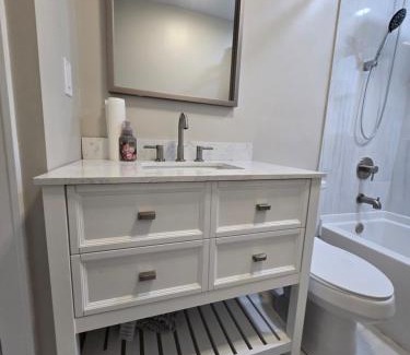 Roselawn Finance House | MidCity Country Charm