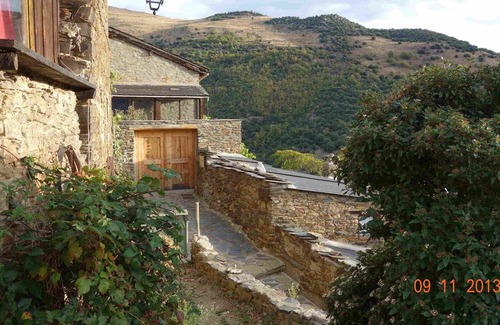 Jujols House | Middle age house in a beautiful sunny moutain village