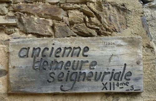 Jujols House | Middle age house in a beautiful sunny moutain village