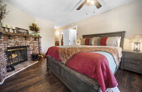 Woodlands Ski Chalet | Middle Bear Chalet