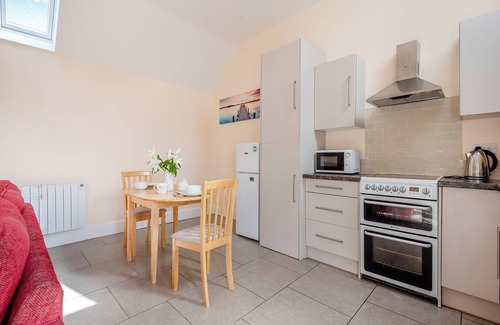 Stoney Stretton Cottage | Middle Cottage - UK43168