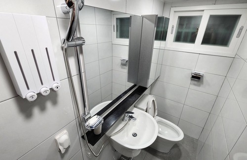 Ssangmun-dong Villa | Middle option two-room, Exclusive use public transportation 5 minutes away