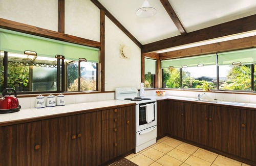 Blenheim Hotel | Middle Park Motel