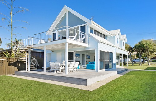 Lake Cathie House | Middle Rock Beach House - absolut hav foran