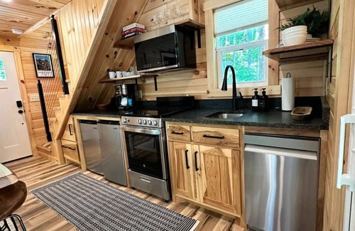 Rockbridge Apartment | Middlefork Ridge Entire Property