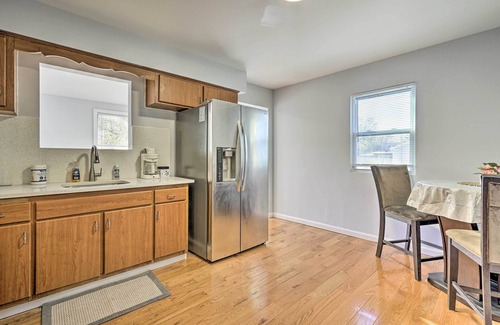 Leonardo House | Middletown Township Home, Close to Beaches!