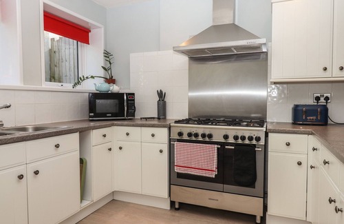 Brixham Cottage | Midhurst