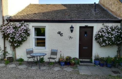 Balerno House | Midkinleith Farm Holiday Cottage